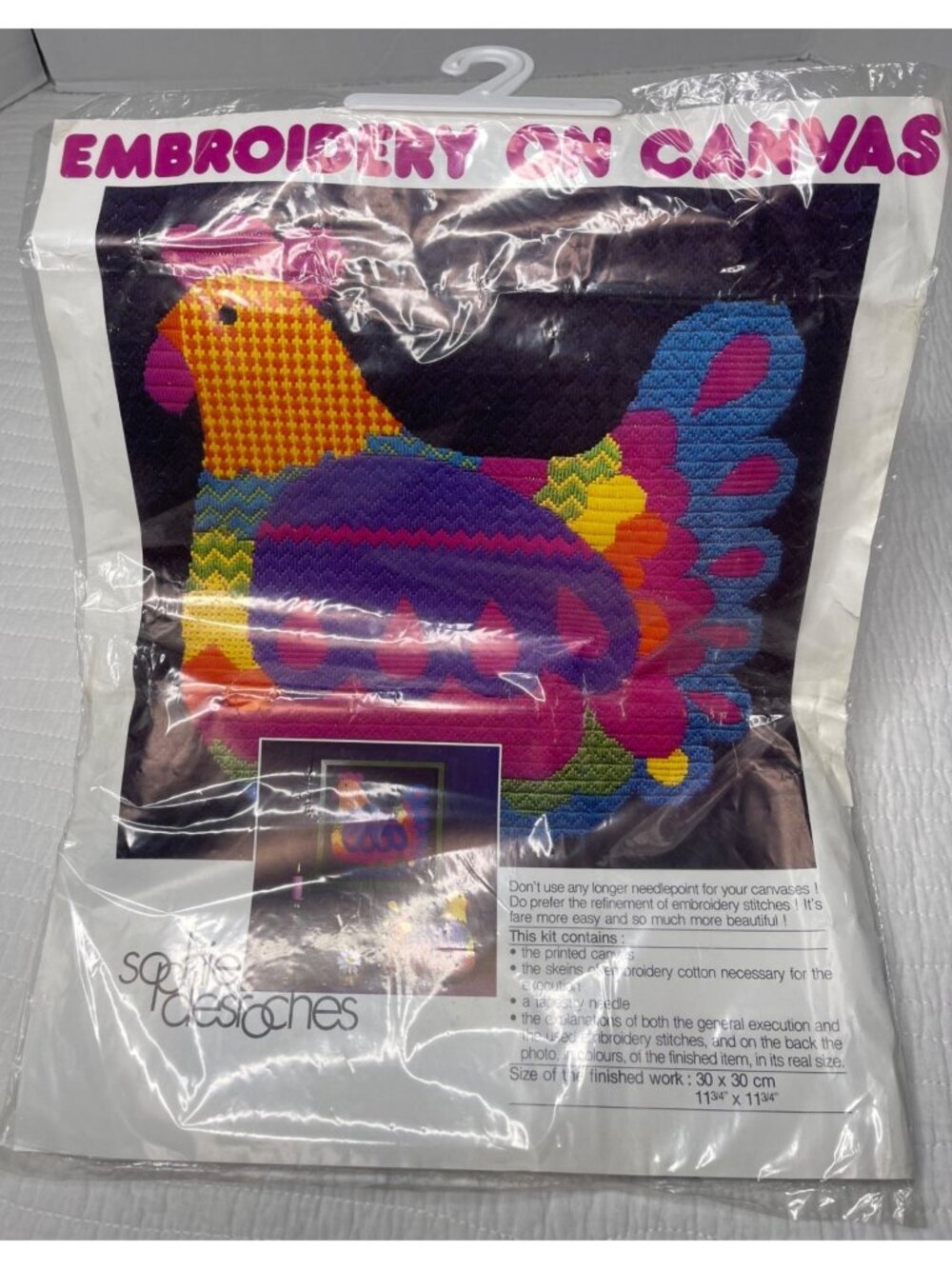VTG Sophie Desroches Embroidery On Canvas Tapestry Kit Hen/Chicken NWT - Picture 3 of 8